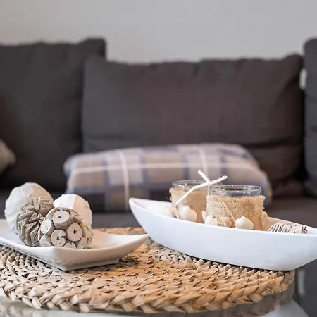 Attic With Garden Access Groß Schwansee