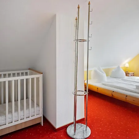 Attic With Garden Access * Groß Schwansee