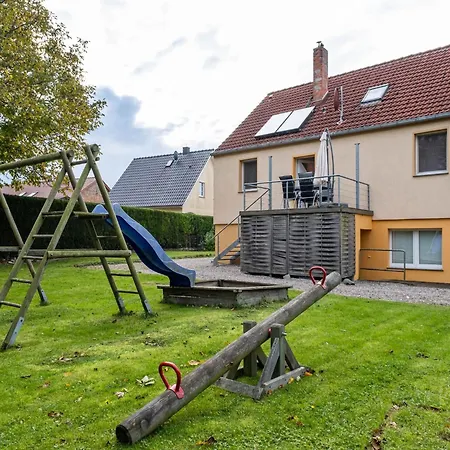 Attic With Garden Access *