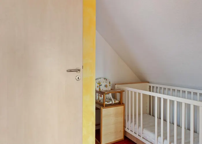 Attic With Garden Access * Groß Schwansee