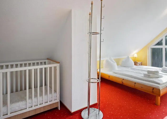 Attic With Garden Access * Groß Schwansee